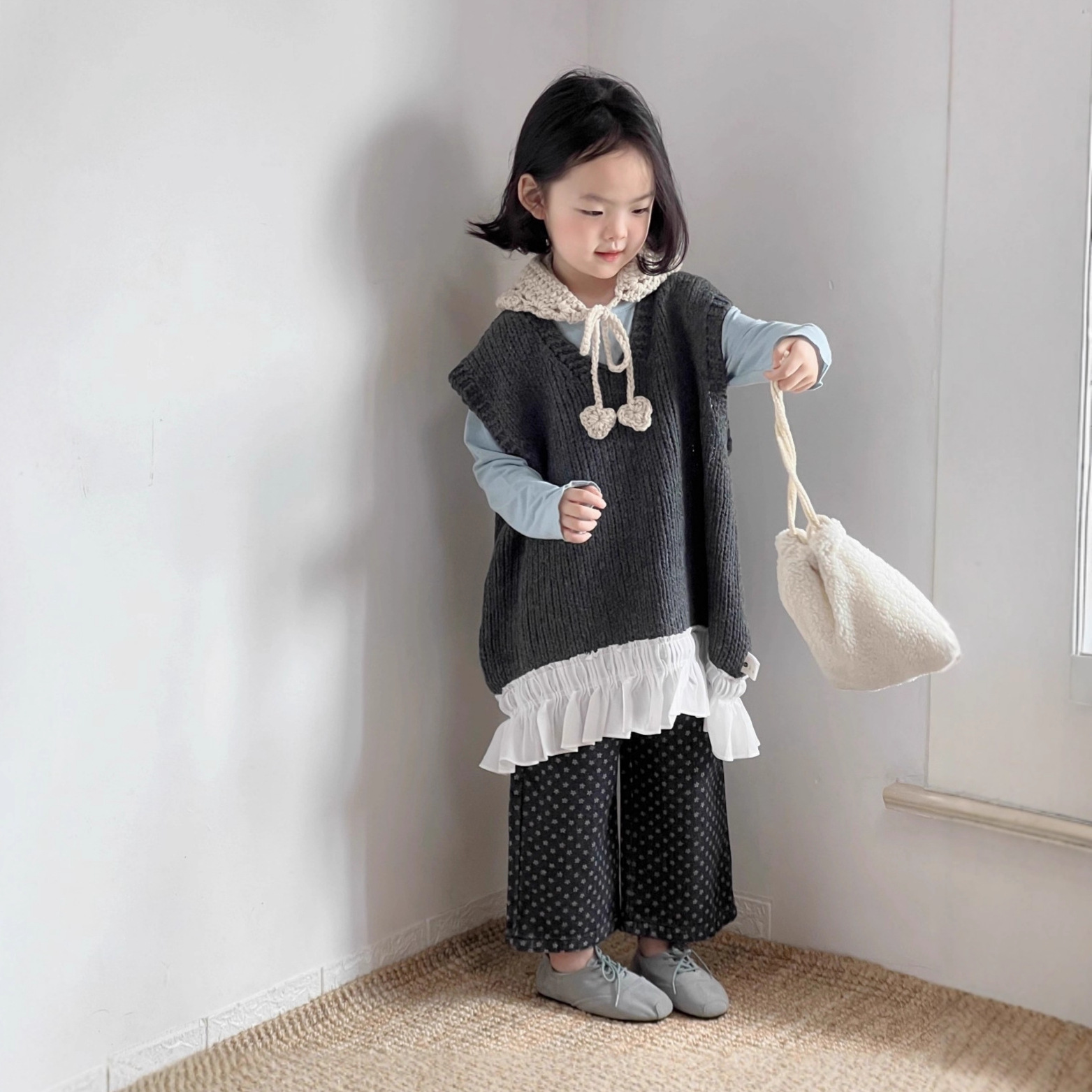 Baby X Clothing - Dziewczęca kamizelka na jesień 2025, nowa