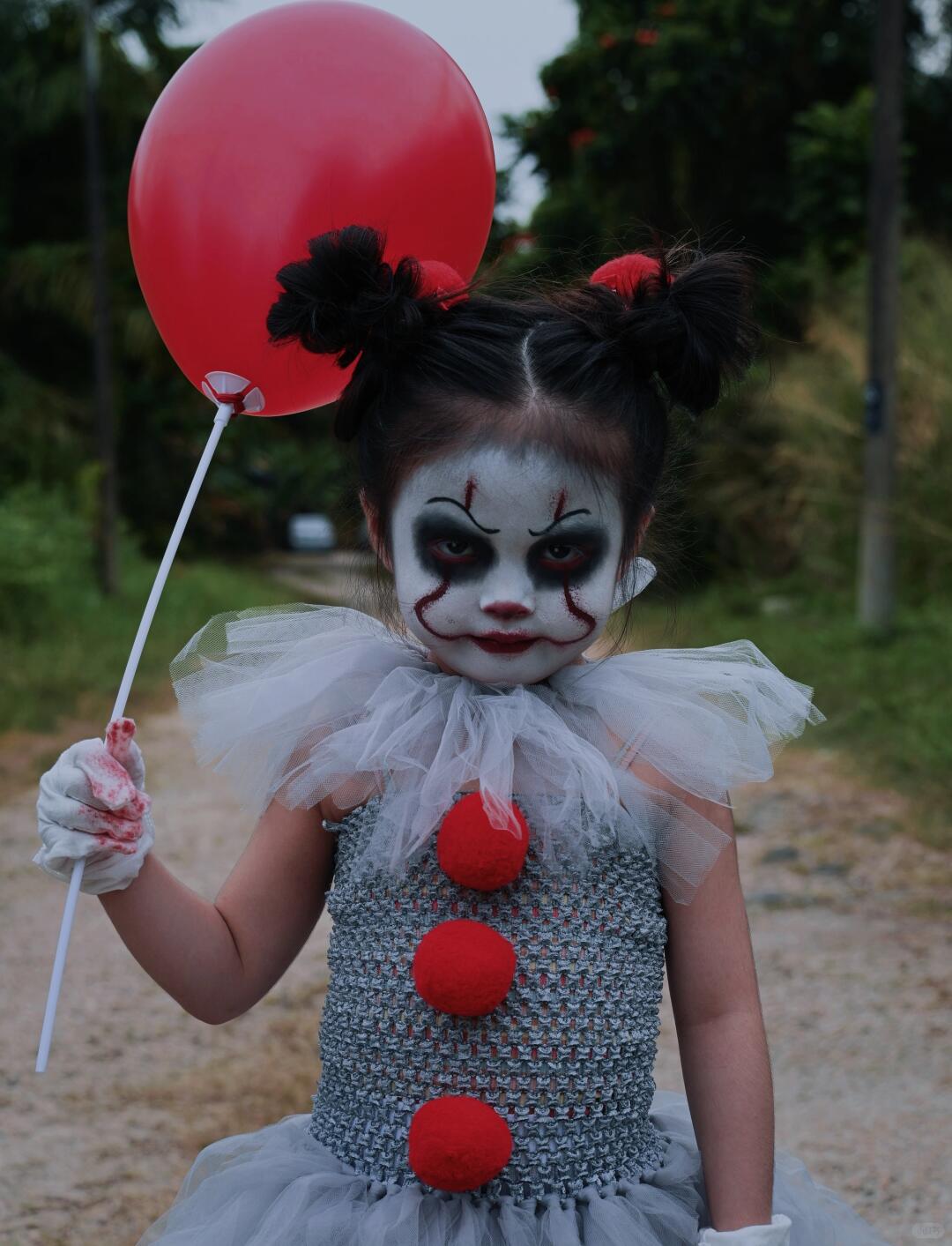 Kostium zła lalki na Halloween – Baby Tutu Skirt recenzja i cena