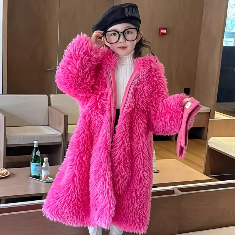 Jesienno-zimowy płaszczyk z fu – Baby X Clothing recenzja i cena
